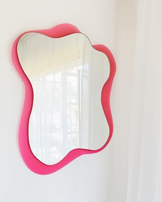 Pink Wavy Mirror
